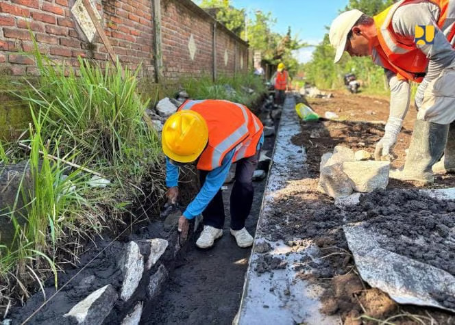 Program Padat Karya Kementerian PU Tahun 2025 Telah Serap 138.314 Tenaga Kerja, Progres Fisiknya Mencapai 67,79%