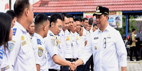 Sidak ke Dishub Barito Utara, Bupati Shalahuddin Pastikan ASN Jalankan Tugas dengan Tanggung Jawab