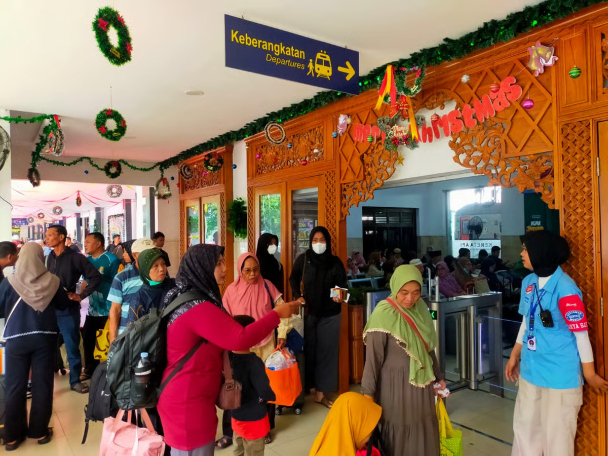 KAI Daop 7 Madiun: Tiket KA Nataru 2025/2026 Masih Tersedia 8.489 Tempat Duduk