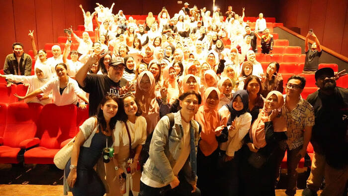 Antusiasme Tinggi Warnai Screening Film Dalam Sujudku, Siap Tayang Awal 2026