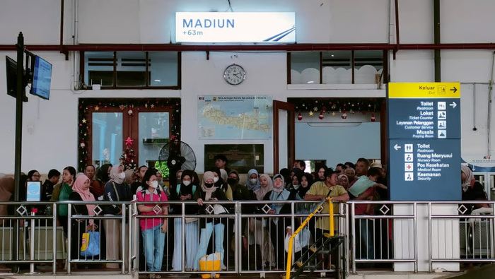 Capaian Positif 2025: Ketepatan Waktu KA di Daop 7 Madiun Melampaui Target, Volume Penumpang Nataru Terus Meningkat
