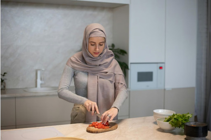 Hal yang Perlu Diperhatikan Ibu Rumah Tangga yang Ingin Usaha di Rumah