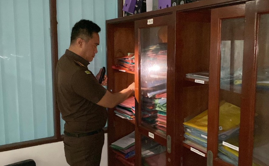 Dugaan Korupsi Tambang Rp1,3 Triliun, Dua Kantor DPMPTSP Kalteng Digeledah