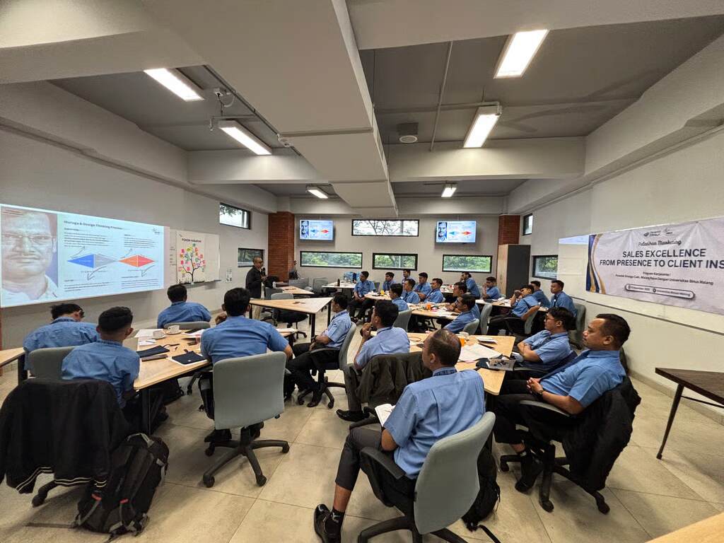 BINUS @Malang Adakan Pelatihan Sales Excellence untuk Tim Erlangga Malang Raya