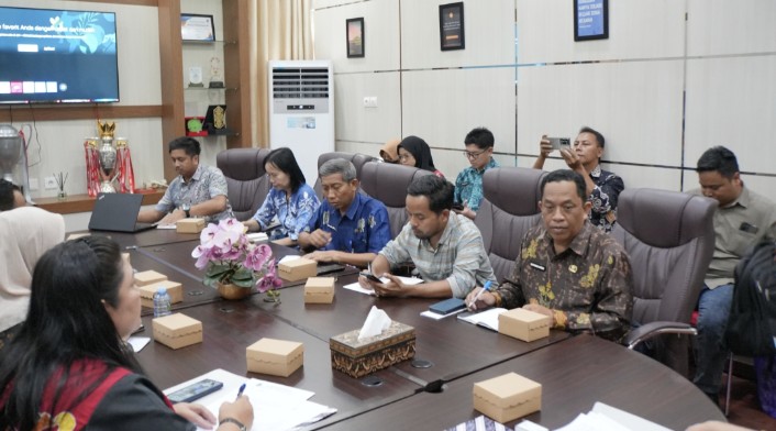 Pemkab Kapuas Bahas Fasilitasi dan Koordinasi Pembangunan TPST di Desa Barunang